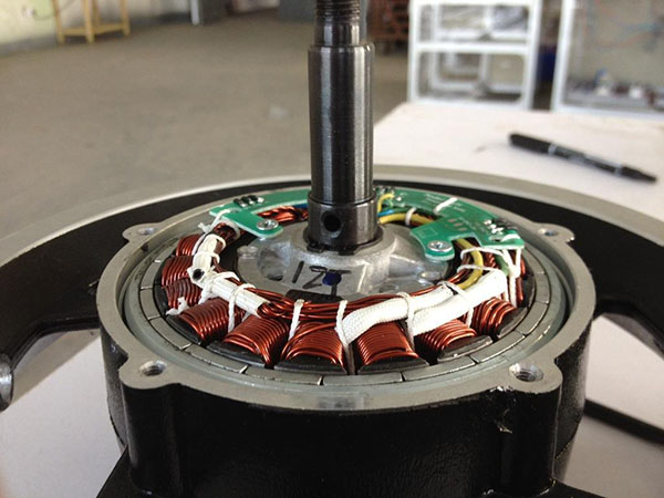 西瑪電機(jī)告訴您什么是電機(jī)的轉(zhuǎn)矩?它與電機(jī)電流、功率的關(guān)系 西瑪電機(jī)告訴您什么是電機(jī)的轉(zhuǎn)矩?它與電機(jī)電流、功率的關(guān)系