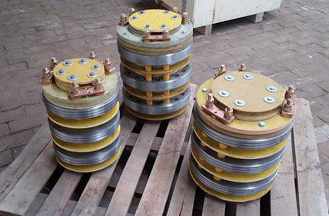 圖為西安西瑪高壓電機滑環 圖為西安西瑪高壓電機滑環